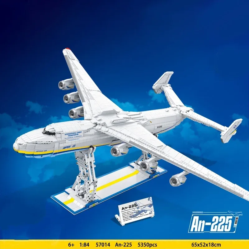 Maquette d'avion de transport en blocs, 5350 pièces