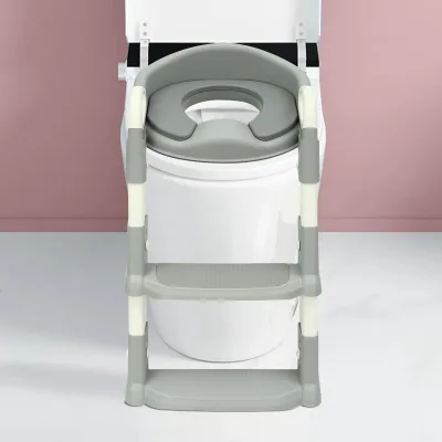 Réducteur de toilettes pliant avec marches – image 2